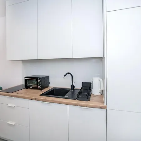 Host Stefanowskiego Apartment Lodz