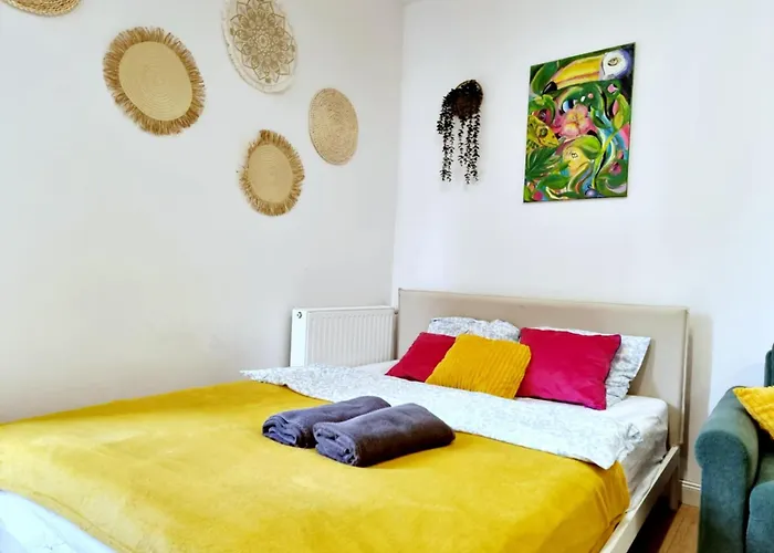 アパート Host Stefanowskiego ウッチ